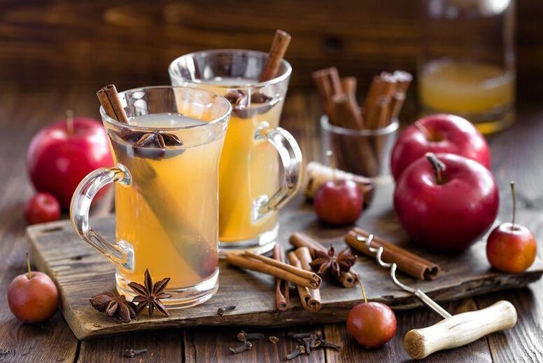 Čaj z ingverjem, klinčki in žafranom - aromatična pijača za krepitev moške moči